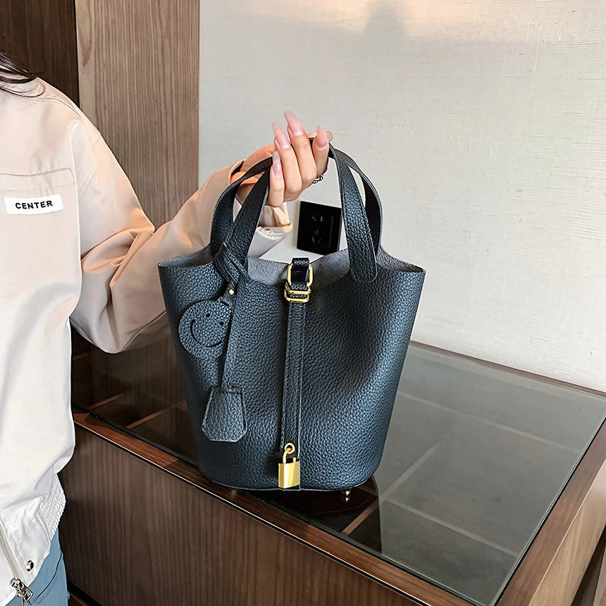 Pouch Bucket Bag - Memorree