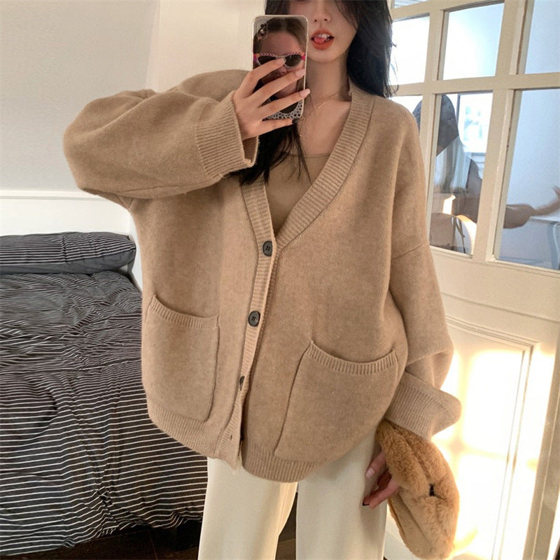 Autumn/Winter 2026 V-neck Knitted Cardigan - Memorree