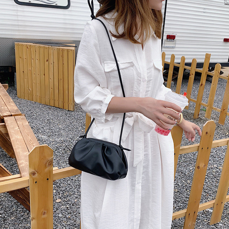 Dumplings Messenger Bag - Memorree