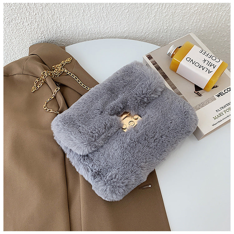 Mink Chain Bag - Memorree