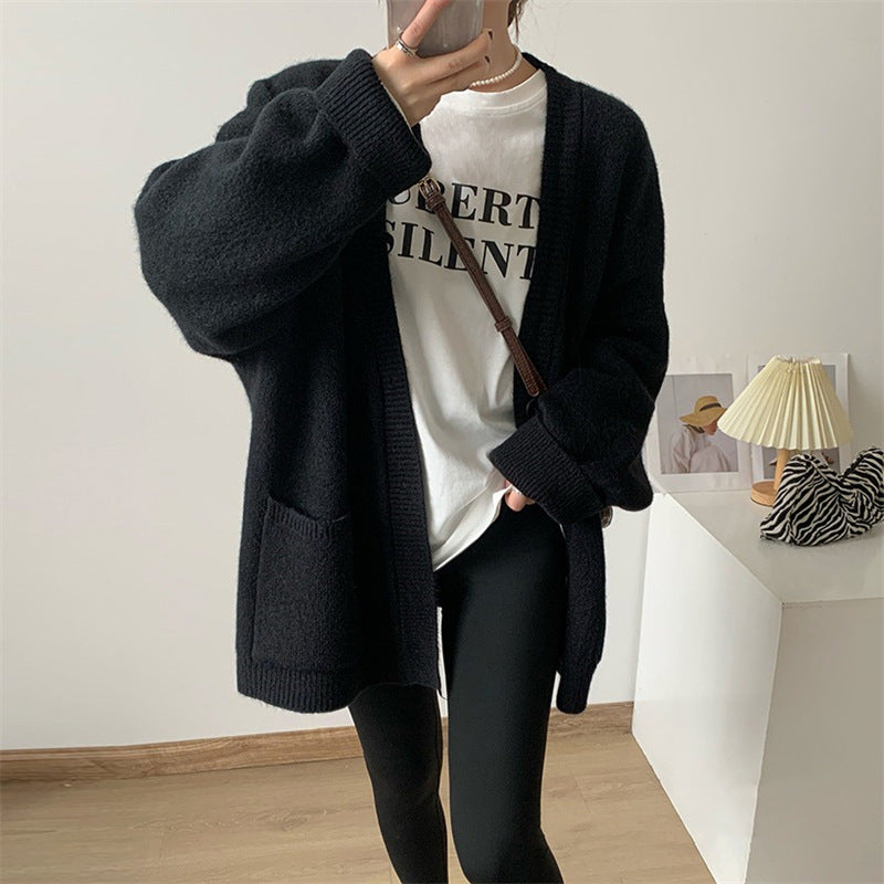 Autumn/Winter 2026 V-neck Knitted Cardigan - Memorree